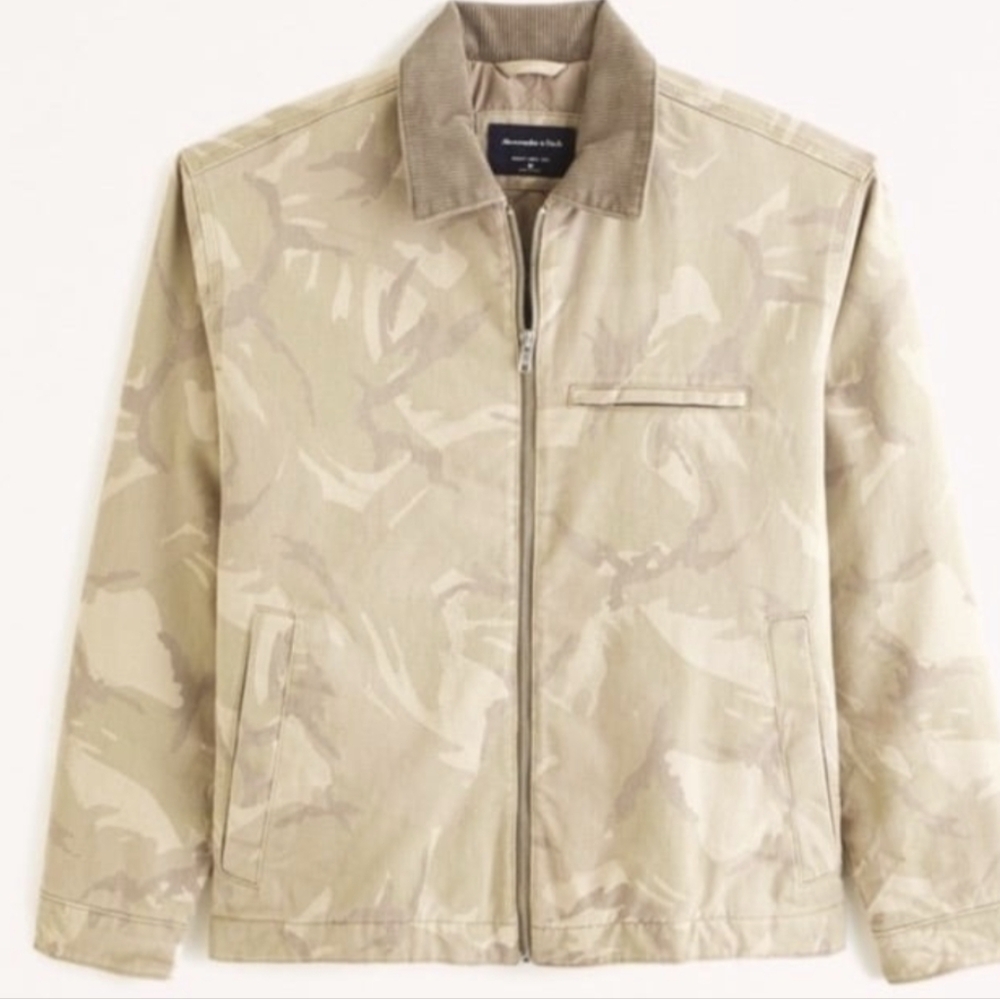NWT Abercrombie Fitch Camo Workwear Lined Jacket - M